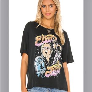 daydreamer elton john tee